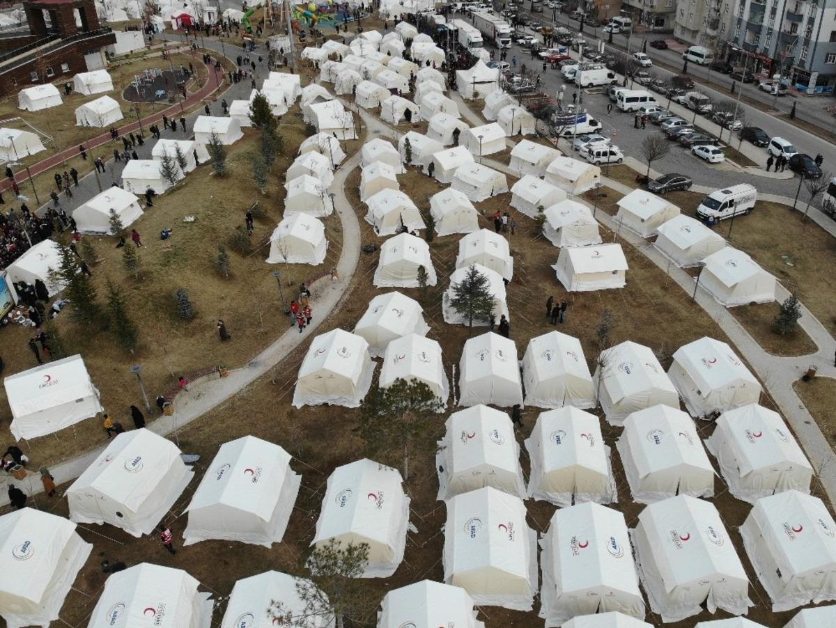 Deprem b&ouml;lgesi i&ccedil;in yağış ve kuvvetli r&uuml;zgar uyarısı