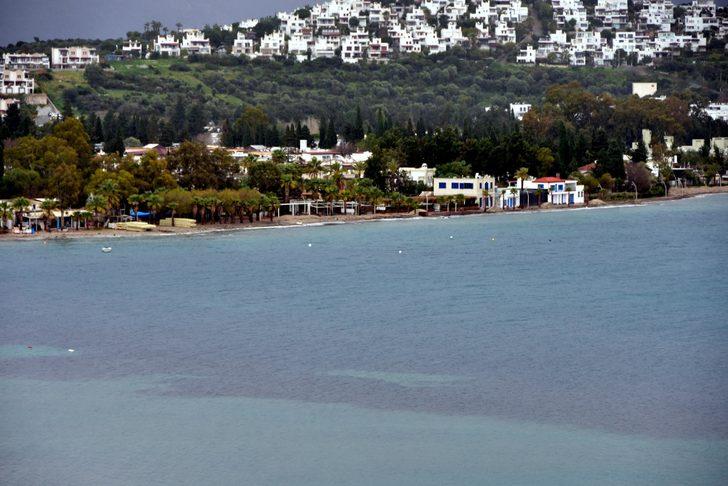 Bodrum'da denizin rengi değişti G4