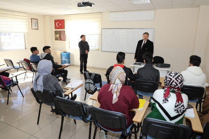 Başkan Palancıoğlu’ndan gençlere müjde G1