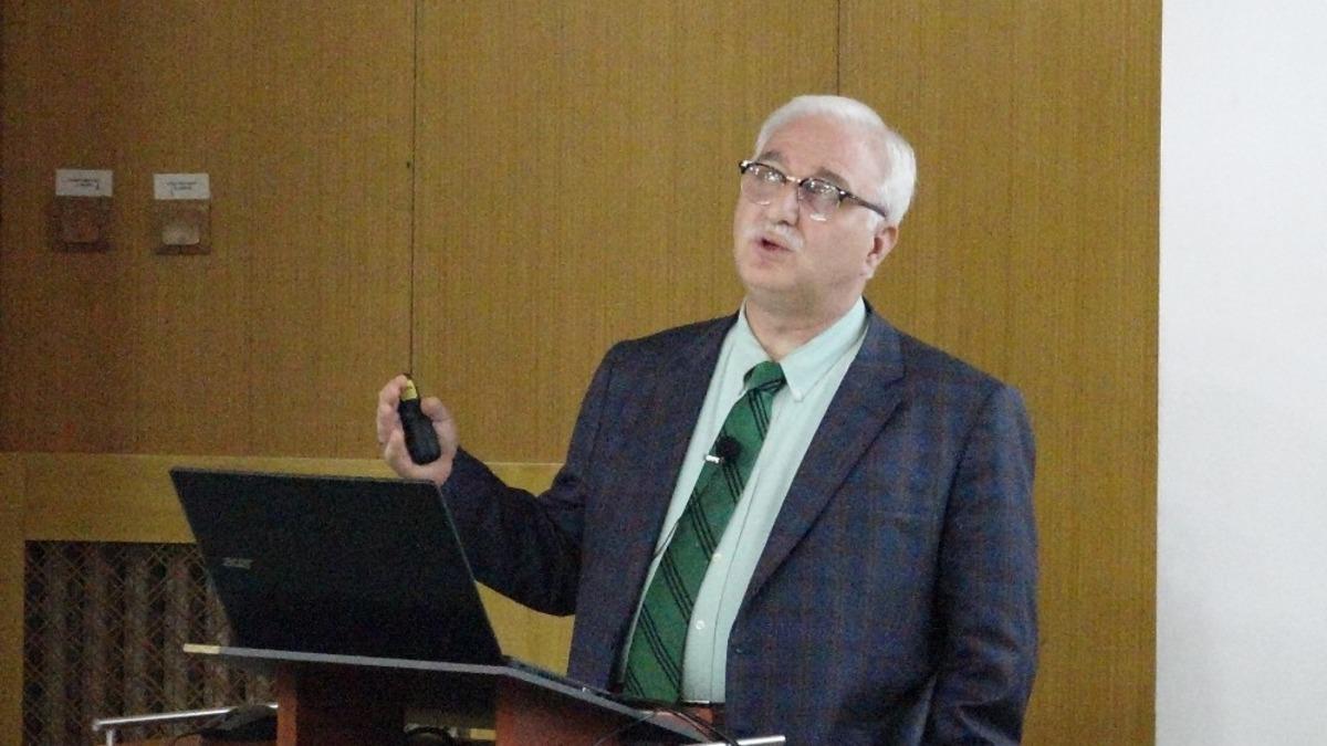 KT&Uuml; Tıp Fak&uuml;ltesi&rsquo;nde &rsquo;Korona&rsquo; vir&uuml;s&uuml; semineri verildi