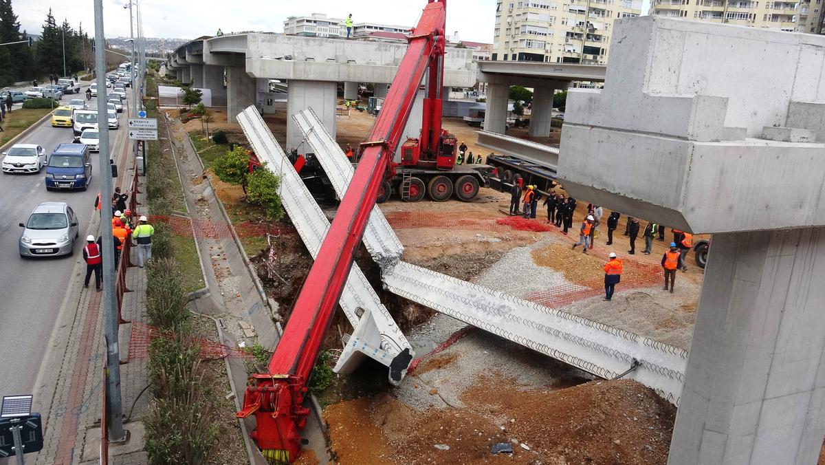 Antalya'da facianın eşiğinden d&ouml;n&uuml;ld&uuml;! 
