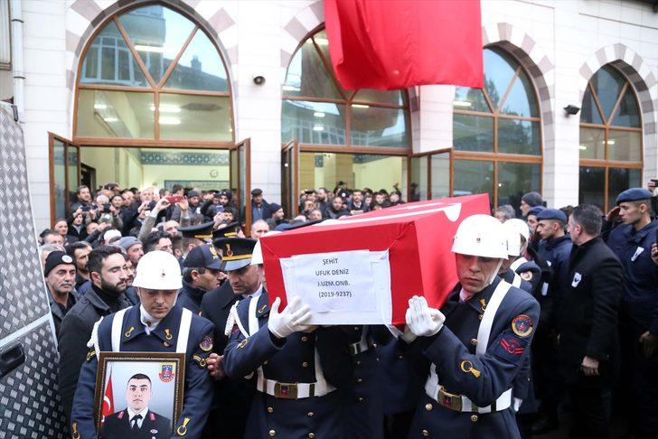 Şehit Jandarma Uzman Onbaşı Deniz son yolculuğuna uğurlandı G4