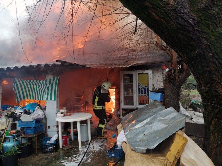 Köyceğiz’de ev yangını G3