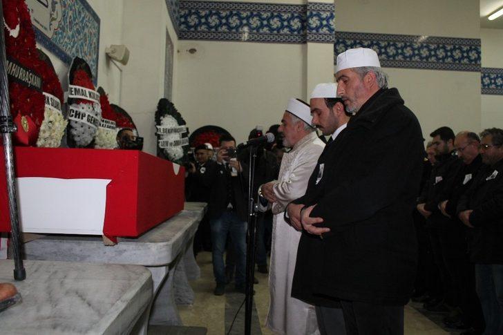 Şehit Ufuk Deniz’i binlerce kişi uğurladı G2