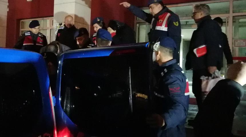 Manisa merkezli 'renkli re&ccedil;eteli' ila&ccedil; operasyonunda 4 kişi tutuklandı