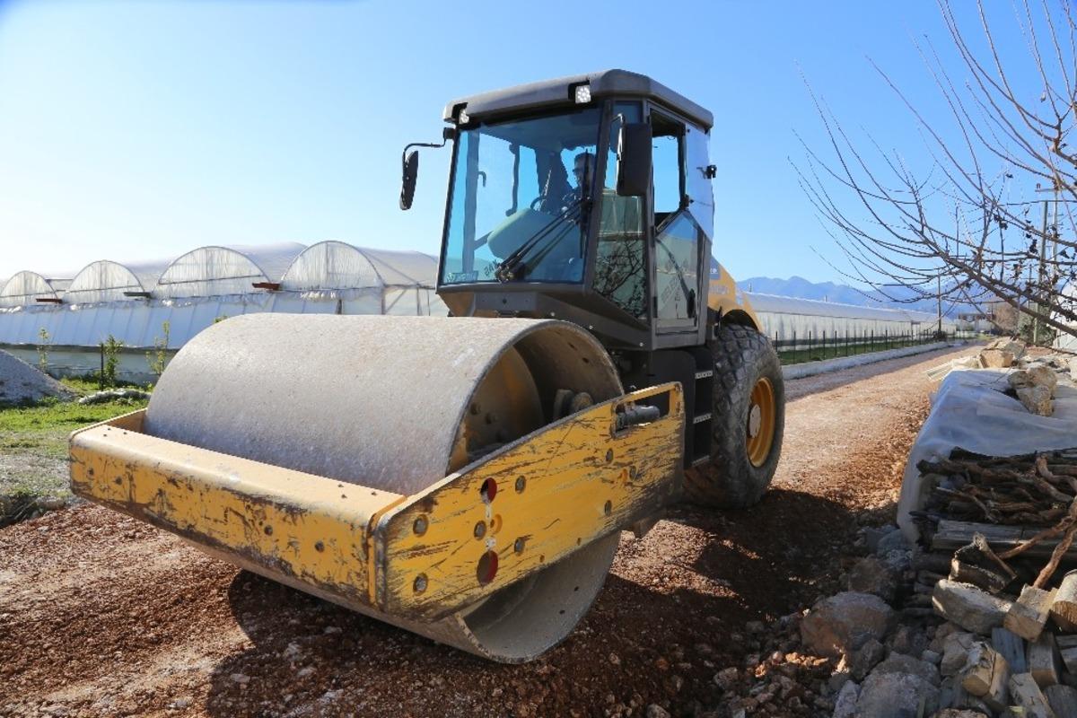 Kaş&rsquo;ta 10 km&rsquo;lik yolda stabilize &ccedil;alışması