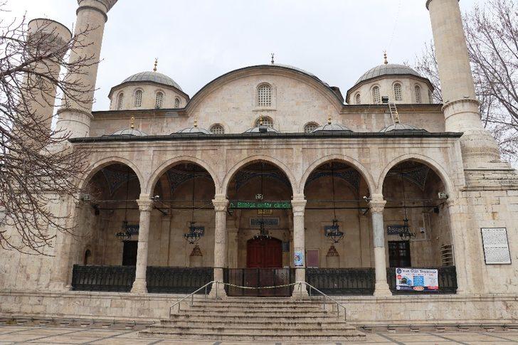Deprem nedeniyle Elazığ ve Malatya'da 20 tarihi yapı zarar gördü G3