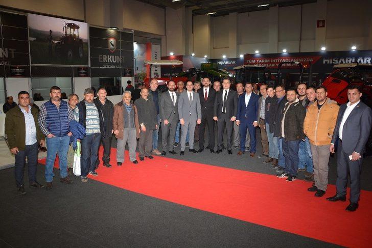 Erkunt Traktör Egeli çiftçilerin ilgisini gördü G3