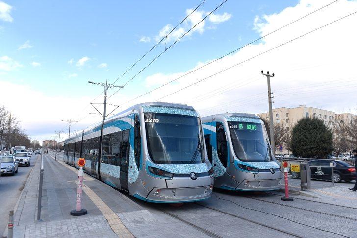 Konya’da toplu ulaşım araçları dezenfekte ediliyor G4