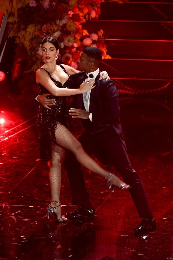 Georgina Rodriguez hünerlerini sergiledi  G3