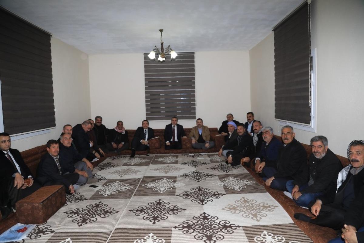 Beyazg&uuml;l Karak&ouml;pr&uuml;&rsquo;de muhtarları dinledi