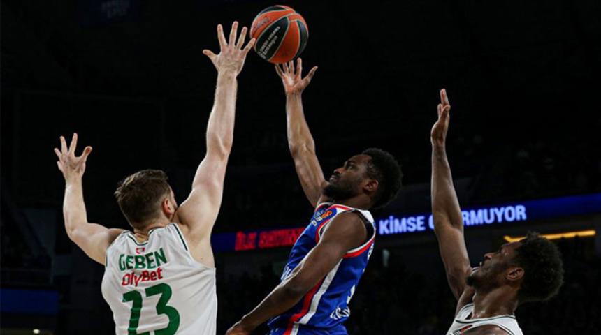 Anadolu Efes'ten tarihi galibiyet serisi