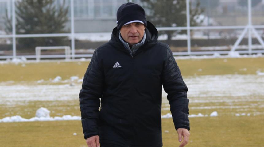 Rıza Çalımbay: Başakşehir maçının hazırlıklarını yapamıyoruz