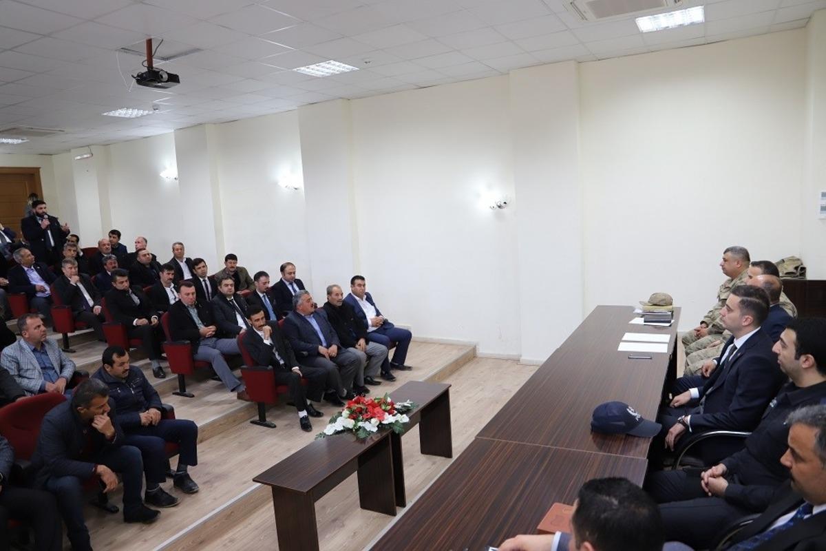Musabeyli&rsquo;de muhtarlar toplantısı