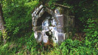 Trabzon'da 150 yıllık tarihi çeşme çalındı