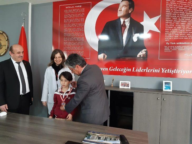 Mektebim Manisa Kampüsünden milli başarılara tam destek G2