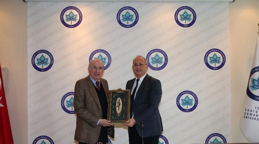 Meksika’nın Ankara Büyükelçisi José Luis Martinez y Hernandez’den ESOGÜ’ye ziyaret