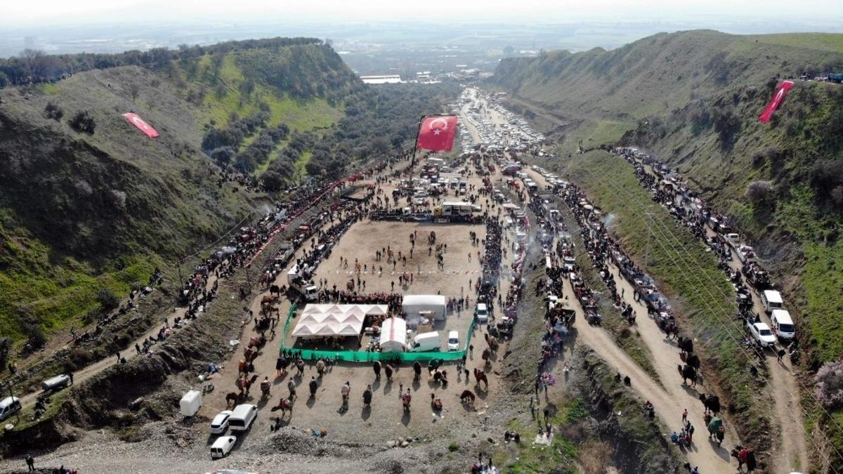 Başkan Ert&uuml;rk&rsquo;ten geleneksel deve g&uuml;reşi etkinliklerine davet