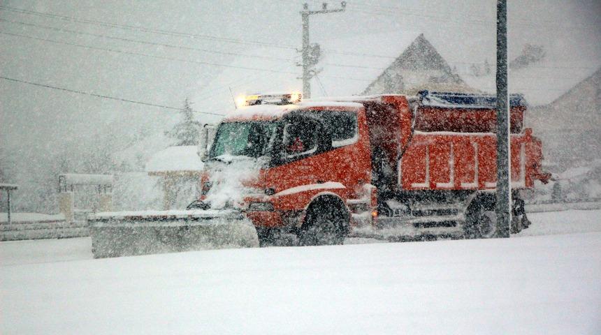 Bolu Dağı'nın İstanbul yönü TIR geçişlerine kapatıldı
