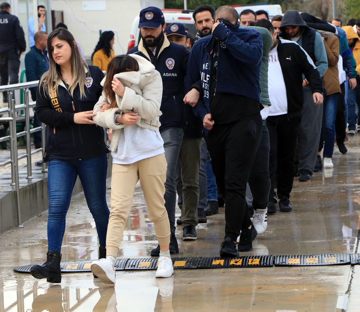L&uuml;ks villaya yasa dışı bahis&nbsp;operasyonu!