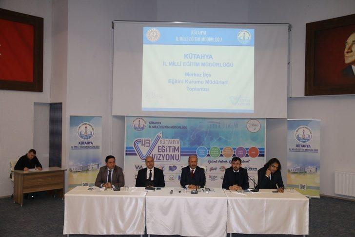 Kütahya’da Merkez İlçe Eğitim Kurumu Müdürleri Toplantısı G1