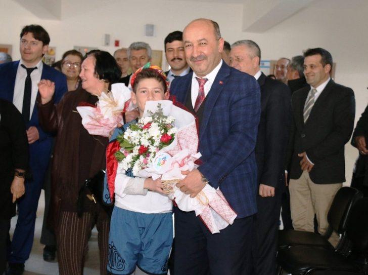 DSİ Bölge Müdürü Gül’den Seyitömer İlkokulu’na ziyaret G4