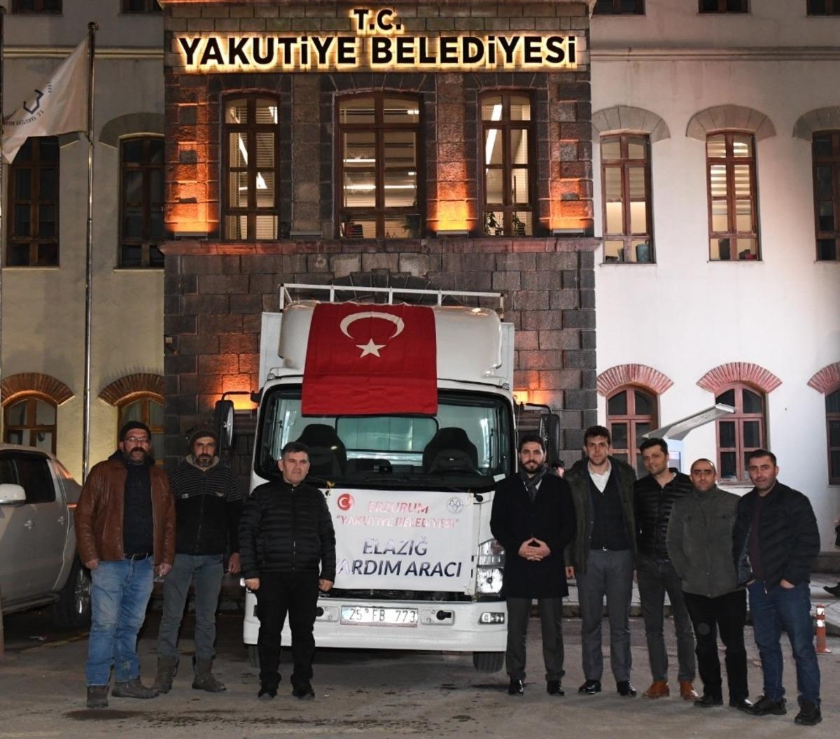 Yakutiye Belediyesi ve pazarcı esnafından Elazığ&rsquo;a yardım eli