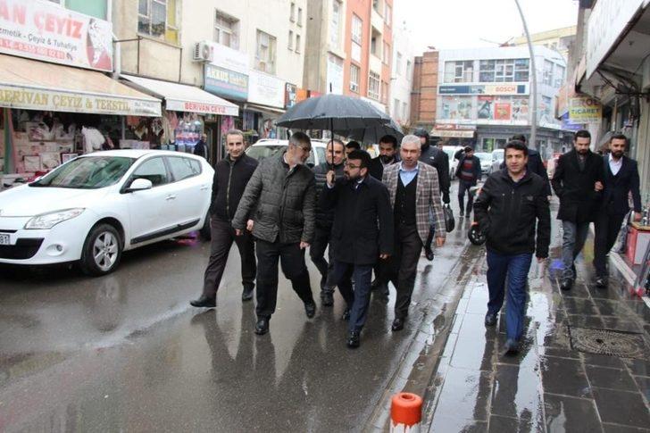 AK Parti Batman İl Başkanı Gür esnafı ziyaret etti G3