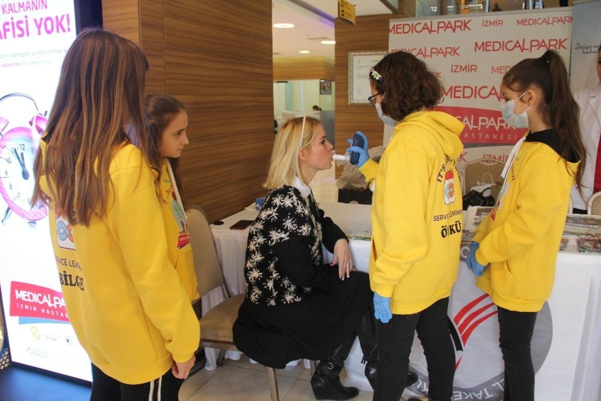 Medical Park İzmir&rsquo;de sigarayı bırakma etkinliği