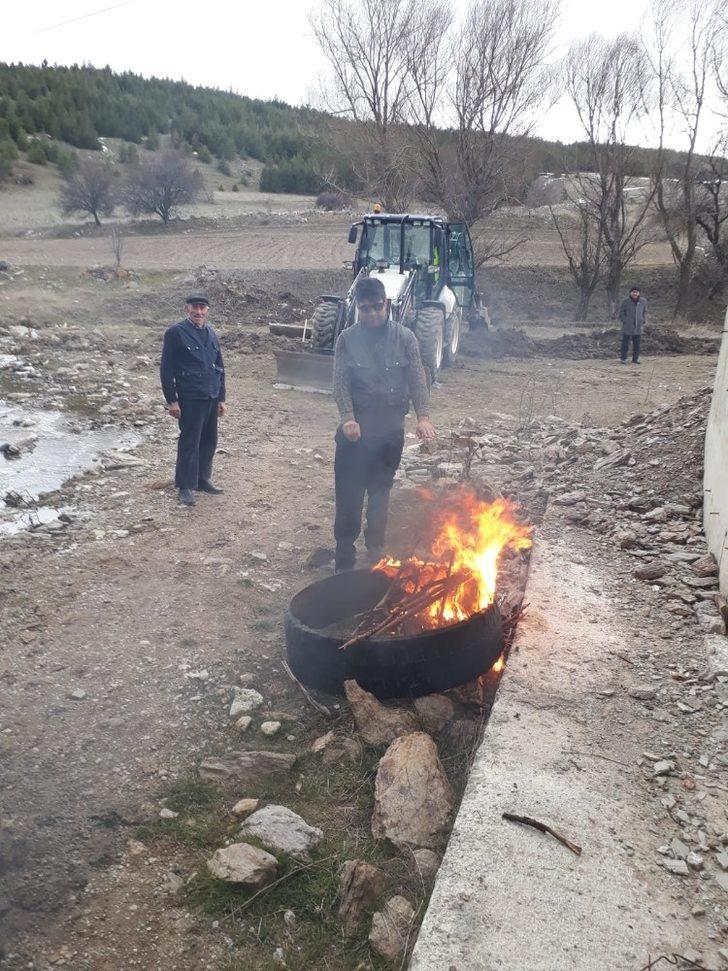 Köylerde içme suyu problemi çözülüyor G2