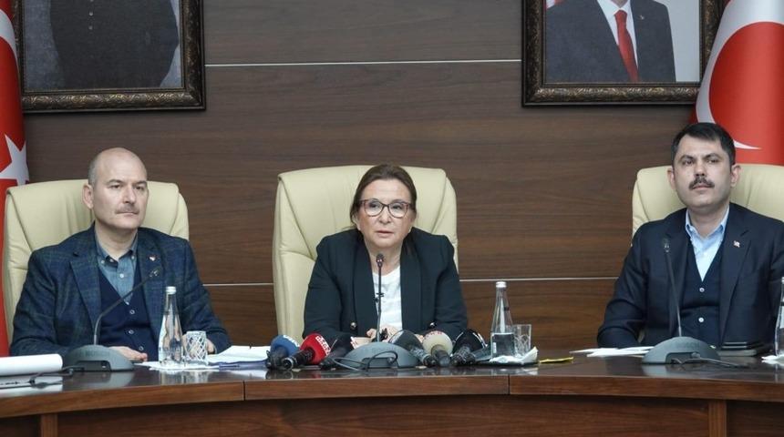 Ticaret Bakanı Pekcan açıkladı: Depremzede esnafın kredisi 1 yıl boyunca ödenecek
