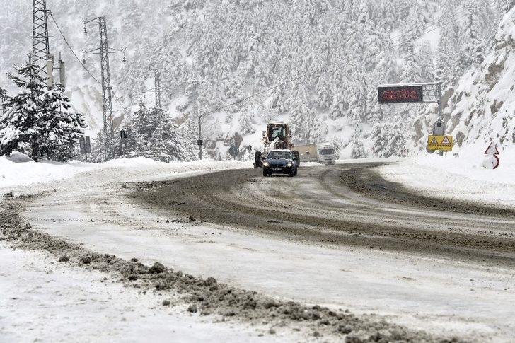 Gümüşhane’de kar yağışı G2