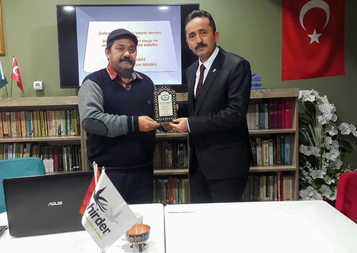 İl K&uuml;lt&uuml;r ve Turizm M&uuml;d&uuml;r&uuml; Cemal Almaz: &ldquo;Turizmde 1 milyon sayısını g&ouml;rd&uuml;k&rdquo;