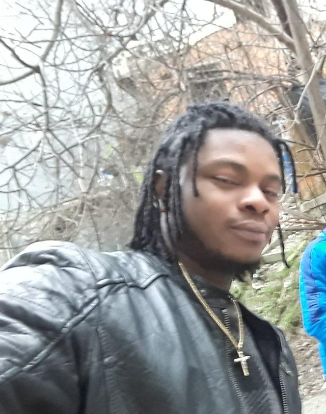 Şişli de korkun&ccedil; olay! Nijeryalı DJ elleri ve ayakları bağlanarak &ouml;ld&uuml;r&uuml;ld&uuml; 1