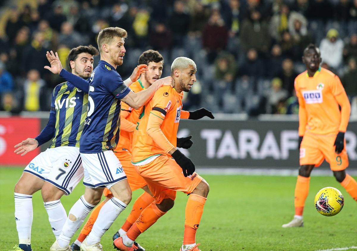 &Ouml;ZET | Fenerbah&ccedil;e-Alanyaspor ma&ccedil; sonucu: 1-1 (S&uuml;per Lig Puan Durumu)