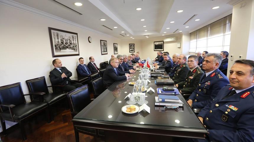 Rus heyetle İdlib g&ouml;r&uuml;şmesi! Dışişleri Bakanlığı'ndan a&ccedil;ıklama