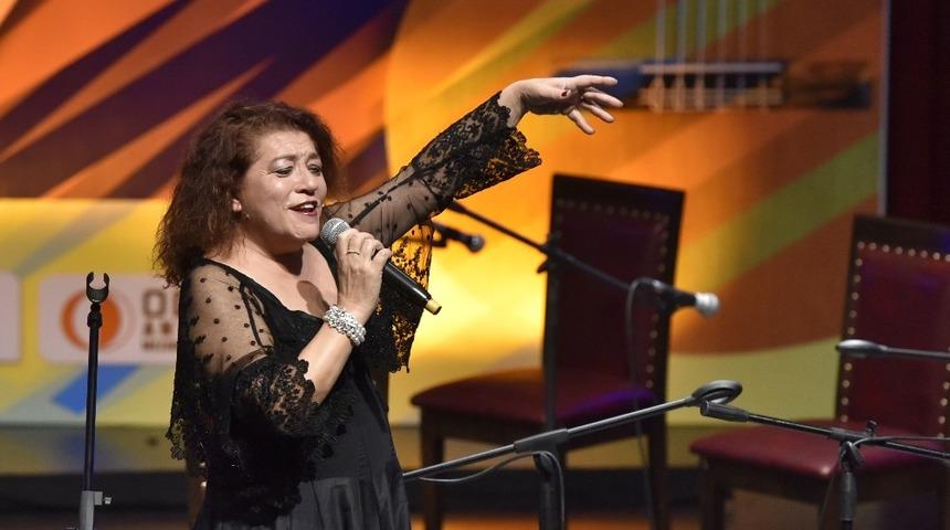 Sevgililer G&uuml;n&uuml;nde Sema Moritz&rsquo;le Aşka Dair konseri