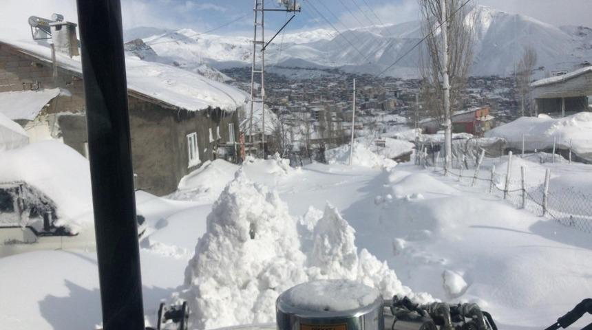 Hakkari&rsquo;de 326 yerleşim yeri kapandı