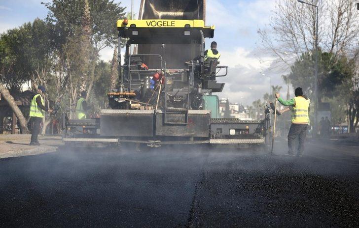 Şafak mahallesinde asfalt yenileme çalışşması G3
