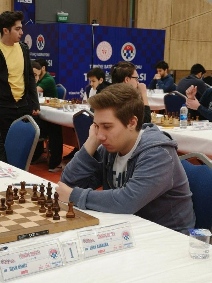 Türkiye satranç şampiyonu Bursa’dan çıktı G3