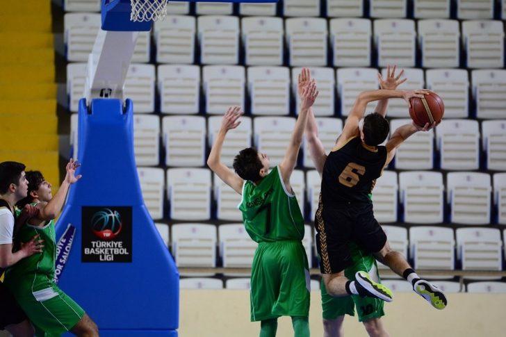 Manisa BBSK U16 Takımı Manisa Şampiyonu oldu G3