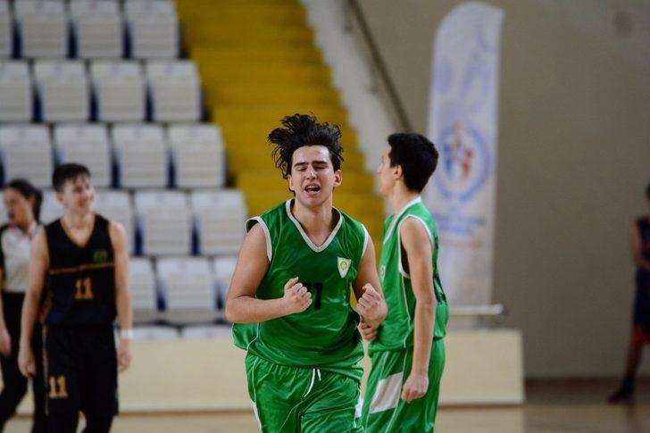 Manisa BBSK U16 Takımı Manisa Şampiyonu oldu G4