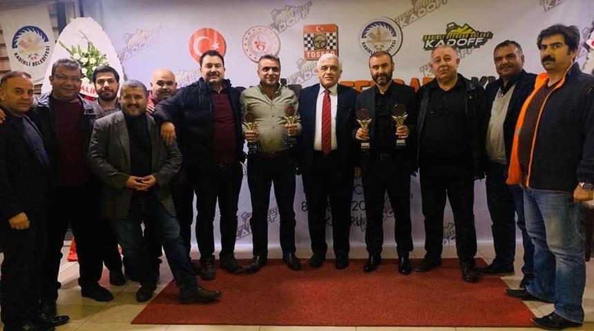 Şampiyonlar kupasını aldı