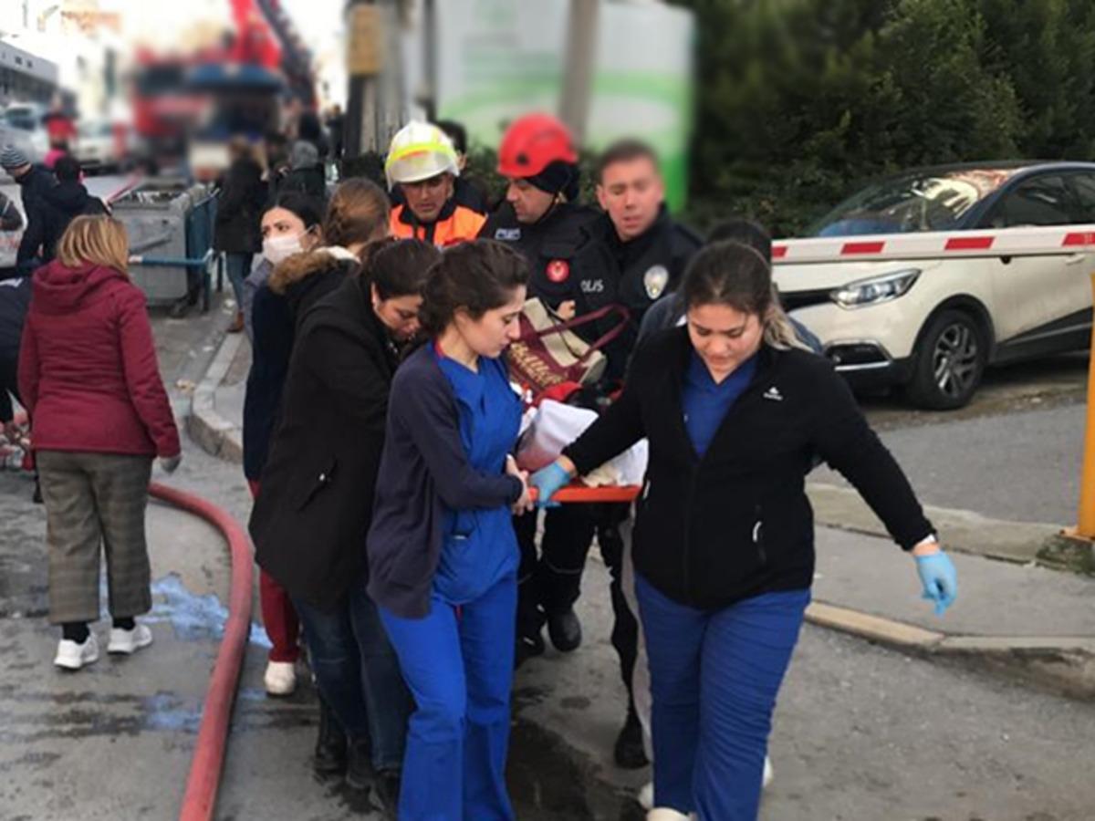 İzmir'de hastanede yangın! Hastalar tahliye edildi