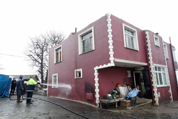 Evi yanan vatandaş için Fatsa Belediyesi seferber oldu G2