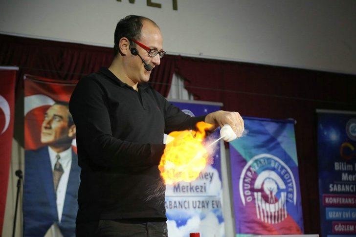 Başkan Kurt çocuklarla deney yaptı G3