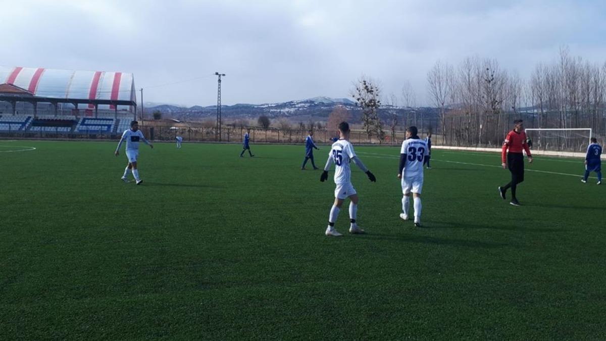 Emet Gen&ccedil;lerbirliğispor&rsquo;dan tarihi skor