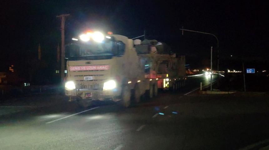 Suriye sınırına sevkiyat devam ediyor... Tank ve ZPT g&ouml;nderildi