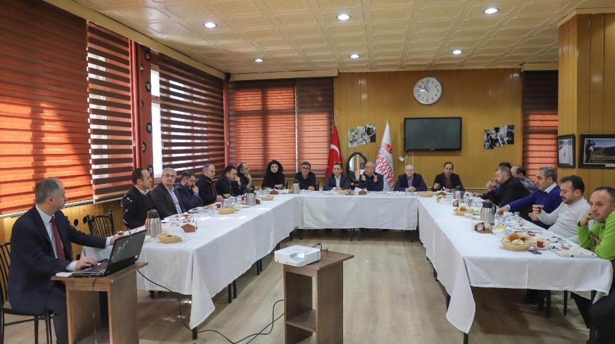Erzurum Gazeteciler Cemiyeti İle Erzurum&rsquo;un geleceği konuşuldu