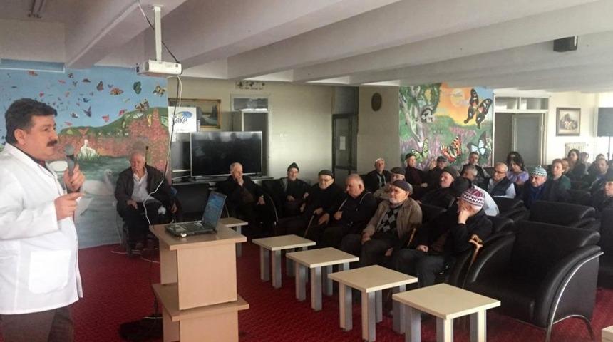 Huzurevinde &ldquo;Alzheimer&rdquo; konferansı